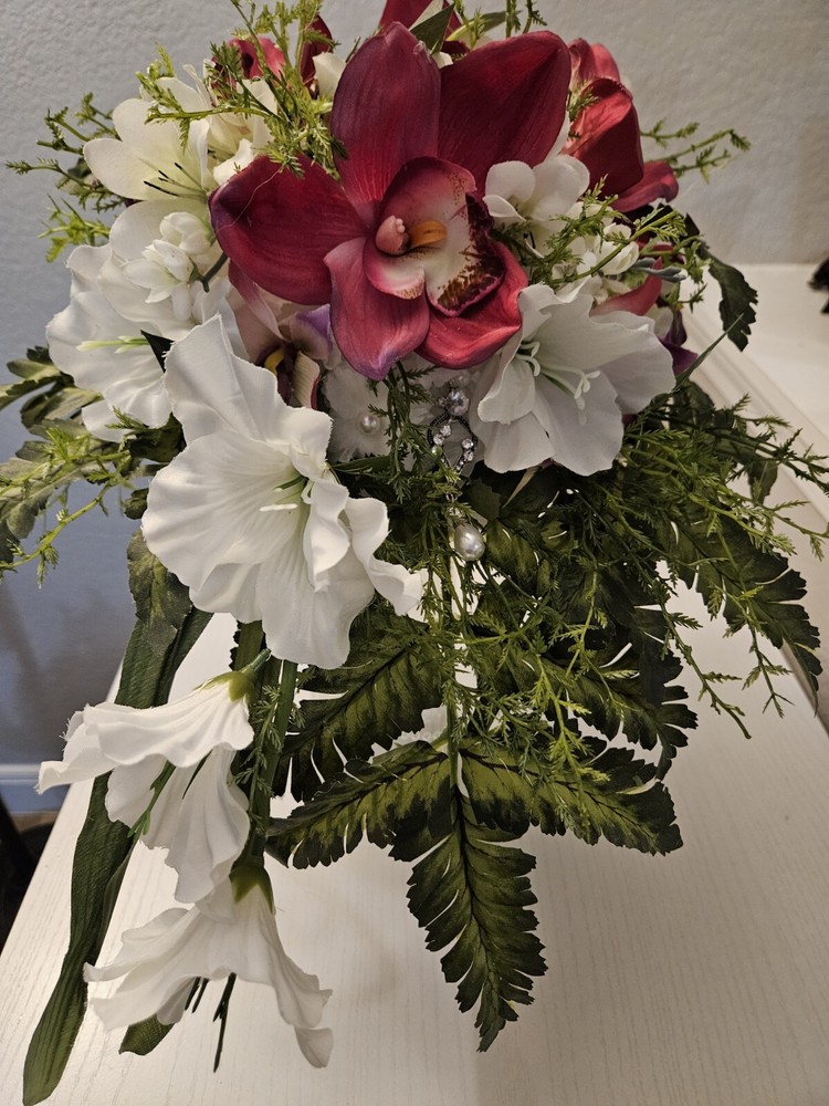 cascading bridal bouquet