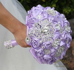 Rose Flower Bunch for Bride – Light Purple Bouquet