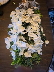 Lovely Cascade Of Faux Cala Lilys 24″ Wedding Door Deco