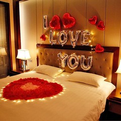 1200 PCS Artificial Silk Rose Petals Decoration for Romantic Night, Wedding,