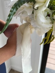 Fresh Spritz – Small White Bridal bouquet w. faux rose, tulip, dahlia, amaranth