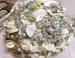 Vtg Wedding Handmade Brooch Bouquet Flowers~Rhinestones~+Table Tents Bridal Lot