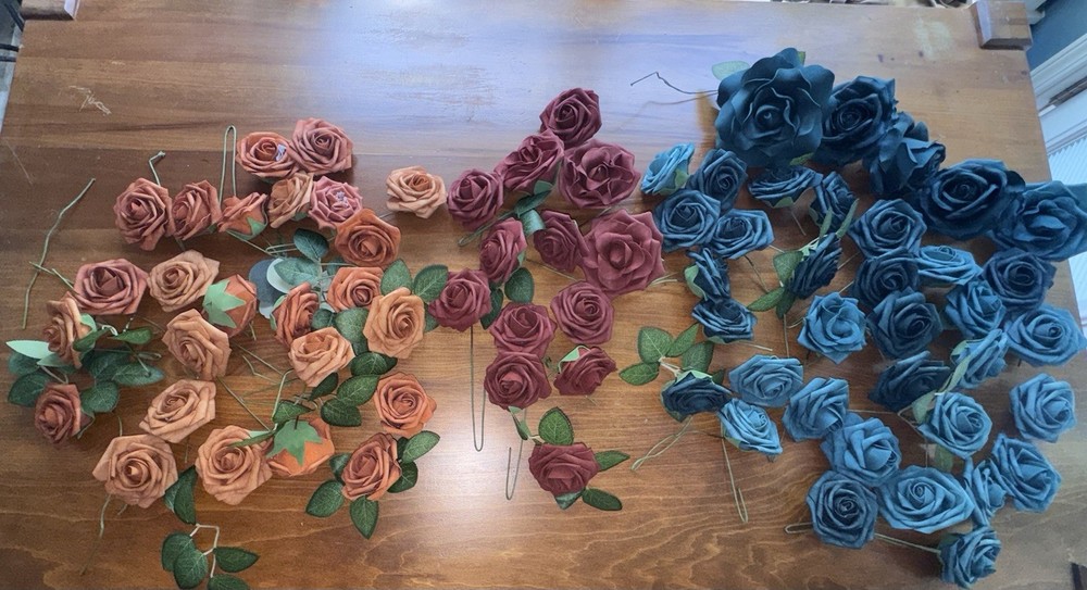 Ling’s Moment Artificial Foam Roses in Teal and Burnt Orange 70 Count