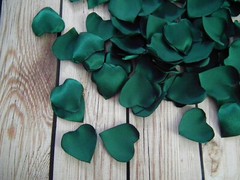 Heart shaped dark green satin rose petals, 50 count artificial petals