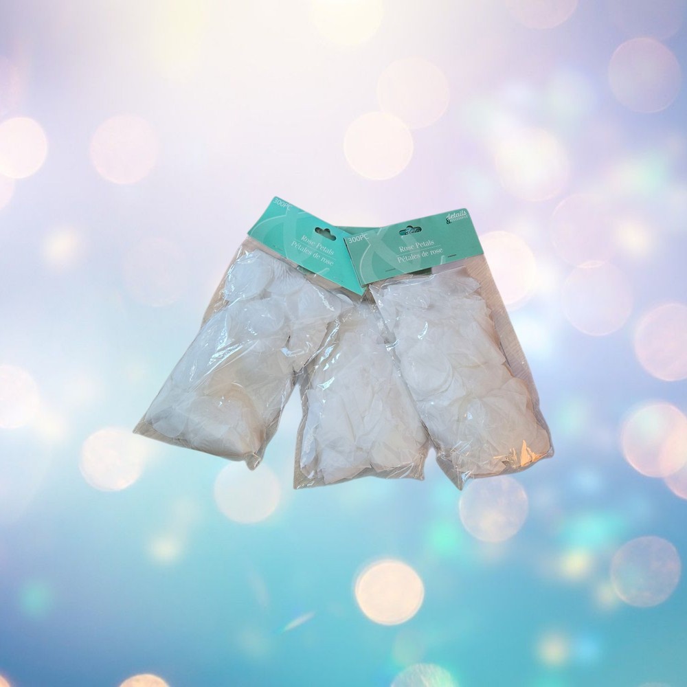 Details & Accessories Lot of 3 Bags 300 Pcs / 900 Pcs Total White Rose Petals