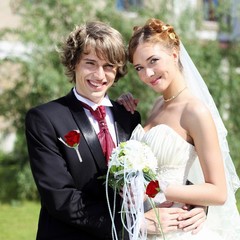2Pcs Wrist Corsage Boutonnieres Set with White Ribbon, Champagne