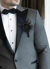 Corsage and Boutonniere Set – Black Wristlet for Men Prom Dark Wrist Corsage for