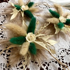 Lot Of 6 Corsages Dried Flowers/paper Flower (main) Handmade Wedding Emerald