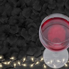 4500 Black Rose Petals for Romantic Weddings & Valentine’s Celebrations