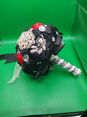 Bridal Bouquet Exclusively Different Specials Rhinestone Silk Roses Red More…
