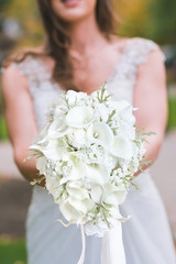 Elegant 11″ White Calla Lily Cascading Bridal Bouquet for Weddings & Showers