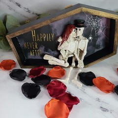 Black & Burnt Orange Rose Petals for a Gothic, Halloween Themed Wedding, Flower