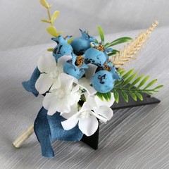 6Pcs Artificial Berries Boutonniere for Grooms Bride Groomsmen Bridesmaids