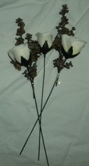 BRIDESMAID AND GROOMSMEN WEDDING FLOWERS