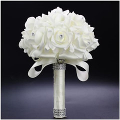 Wedding Bouquets for Bride, Wedding Bouquet Bridesmaid，Bridesmaid Holding Flower