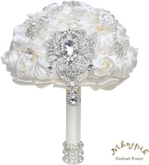 NEW Satin/Brooch Rhinestone Ivory White Flower Floral Wedding Bridesmaid Bouquet
