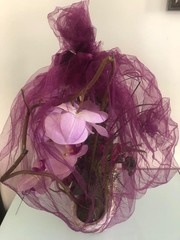 Second Hand Decorative Faux Flower Arrangement in Elegant Vase – Home Decor