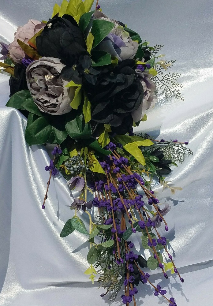 15 Pc Dusty Purple, Lavender, Black Wedding Bouquet Set, Vintage Bouquet Package