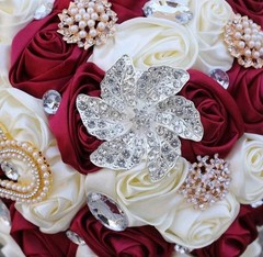 Dark Red Ivory Bridal Bouquet Big Rhinestones Silk Hold Bouquet Luxury Brooch