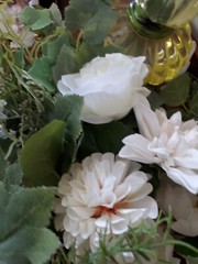 4- Bouquets of Bridesmaid Silk Flowers Wedding White Roses NWOT IVORY SATIN