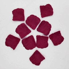 500 Dark Red Rose Petals – Lightweight, Reusable, and Stylish Decor Solution
