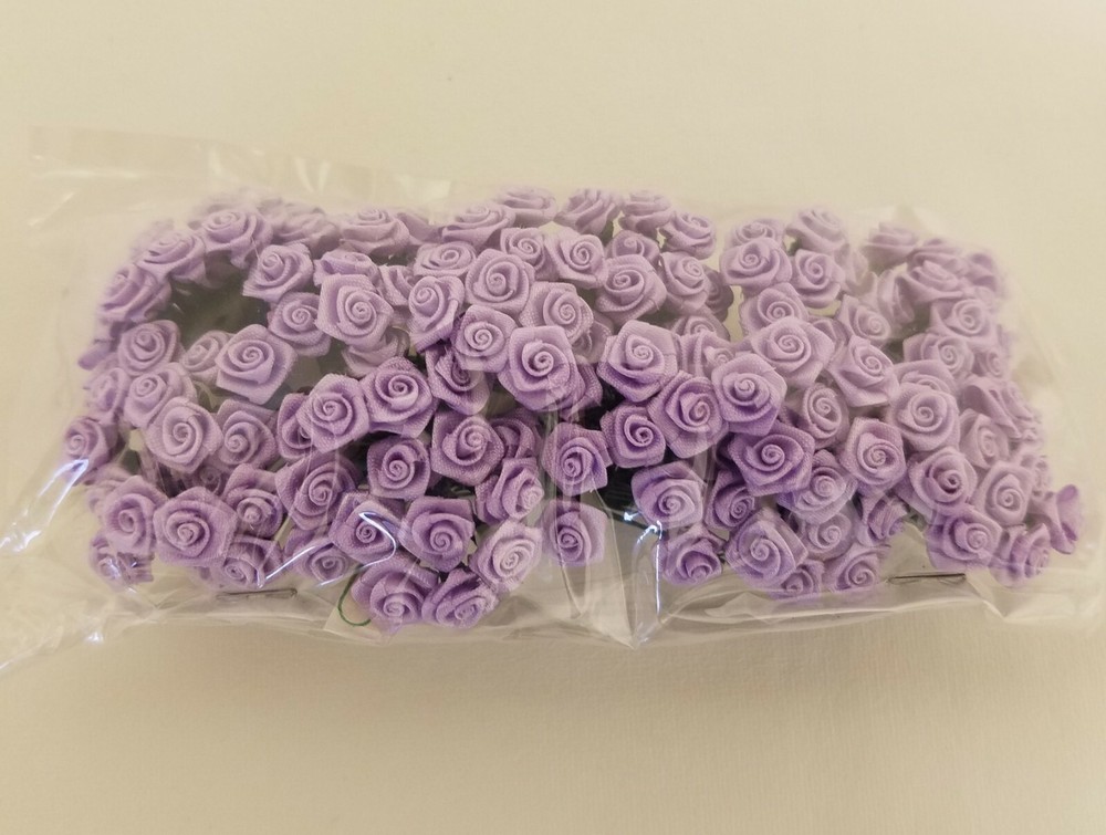 Lot 144 pcs Lilac Lavender Satin Ribbon Roses Flowers 10mm 3/8″ on Wire Stem