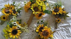 Wedding flowers bridal bouquet decorations sunflower bouquets package reception