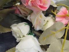 3 Silk – 5 ft Artificial Variegated Rose Flowers Hanging Garlands Vines