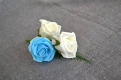 Wedding CORSAGE buttonhole, triple rose for groomsman, wedding guest, prom (C1)