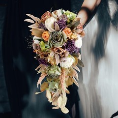 Wedding Bridal Bouquet Bridal Flower Flower Arrangements Romantic Tossing