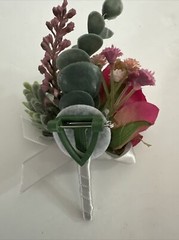 Campsis Wedding Boutonniere Pink Rose Flower – Boutonniere Only – Free Ship