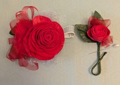 Handmade Sola Wood flower corsages & boutonnieres, proms/weddings, select color