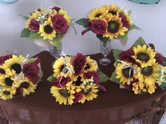 Wedding flowers bridal bouquets decoration sunflowers cranberry burgundy Pkg
