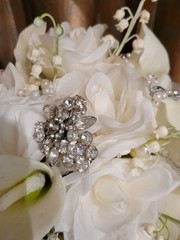 Silk Flower Bridal Bouquet Silvertone Brooch Accents Wedding Bridesmaids
