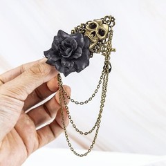 Vintage Skull Rose Tassel Chain Pin Brooch for Men & Women – Punk, Gothic Sui…