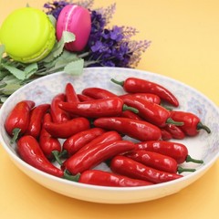 Hagao Fake Chili Pepper, Millet Pepper Simulation Lifelike Hot for Red