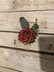 Wedding bouquet In Champagne And Burgundy With Matching Boutonnière
