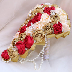 Elegant Satin Rose Bridal Bouquet – Gold, Apricot & Ruby Red, 17.3″ x 8.7