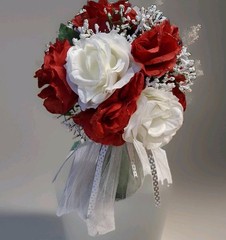 Red and white Roses wedding bouquet
