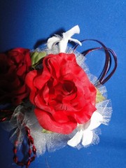 New Pin on Red Open Roses Corsage for Wedding, Prom, Mother’s Day, Anniversary