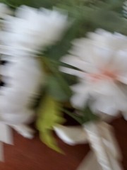 4- Bouquets of Bridesmaid Silk Flowers Wedding White Roses NWOT IVORY SATIN