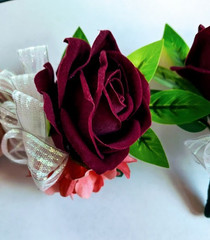 Hand Made pin on boutonniere Set