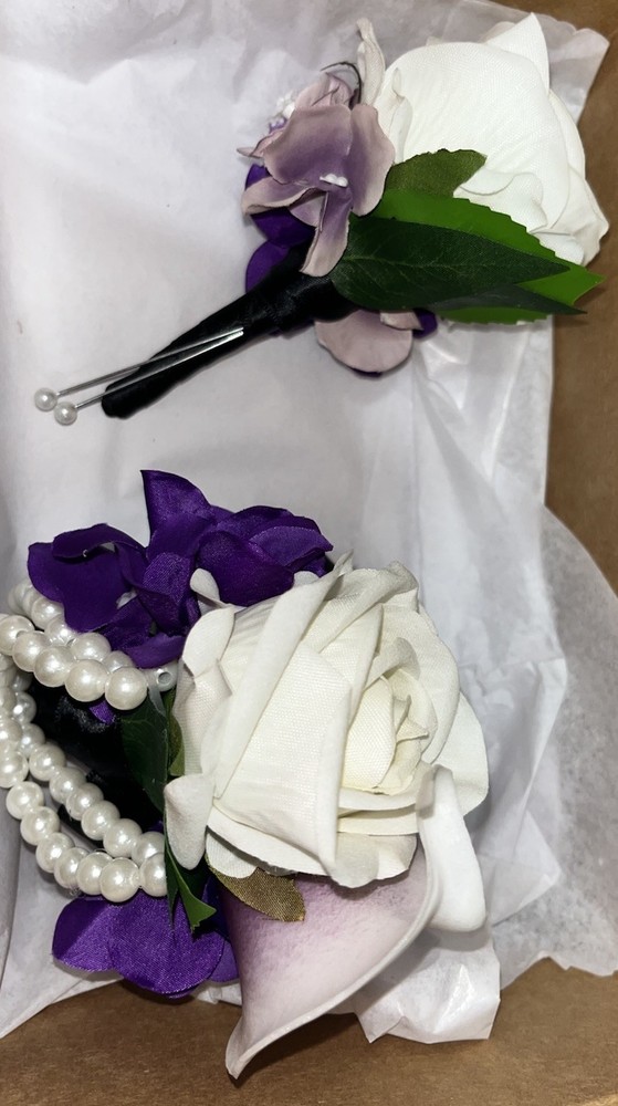 Corsage And Boutonierre Set Purple Black Accents White Rose/Lily In Gift Box