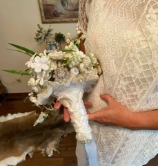 White Button & Brooch Bridal Bouquet – Lovely, Elegant & Romantic