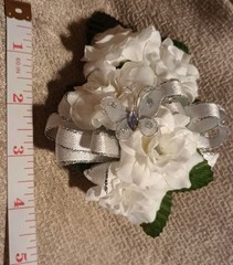 NEW 5″ Artificial White Rose Wrist Corsage W/White Butterfly Silver Bow, Bout