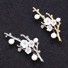Shell Plum Blossom Flower Brooches For Women Wedding Office Brooch Pins Decor