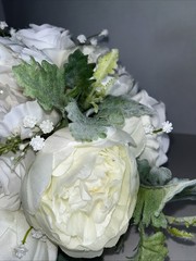 Bridal Bouquet Ivory White Roses Ranunculus Silk Flowers Pearl Center Weddingnew