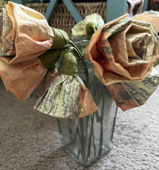 💛HANDMADE YELLOW/GREEN MILLINERY PAPER ROSES BOUQUET • 2 BUNDLES 6 STEMS EACH