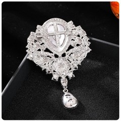 1Pcs Wedding Bridal Bouquet Clear Crystal Rhinestone Teardrop Dangle Brooch Pin