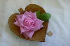 LT PINK 14cm Across with Leaves & Stem TROPICAL BRIGHT Selection Fabric ROSE HU